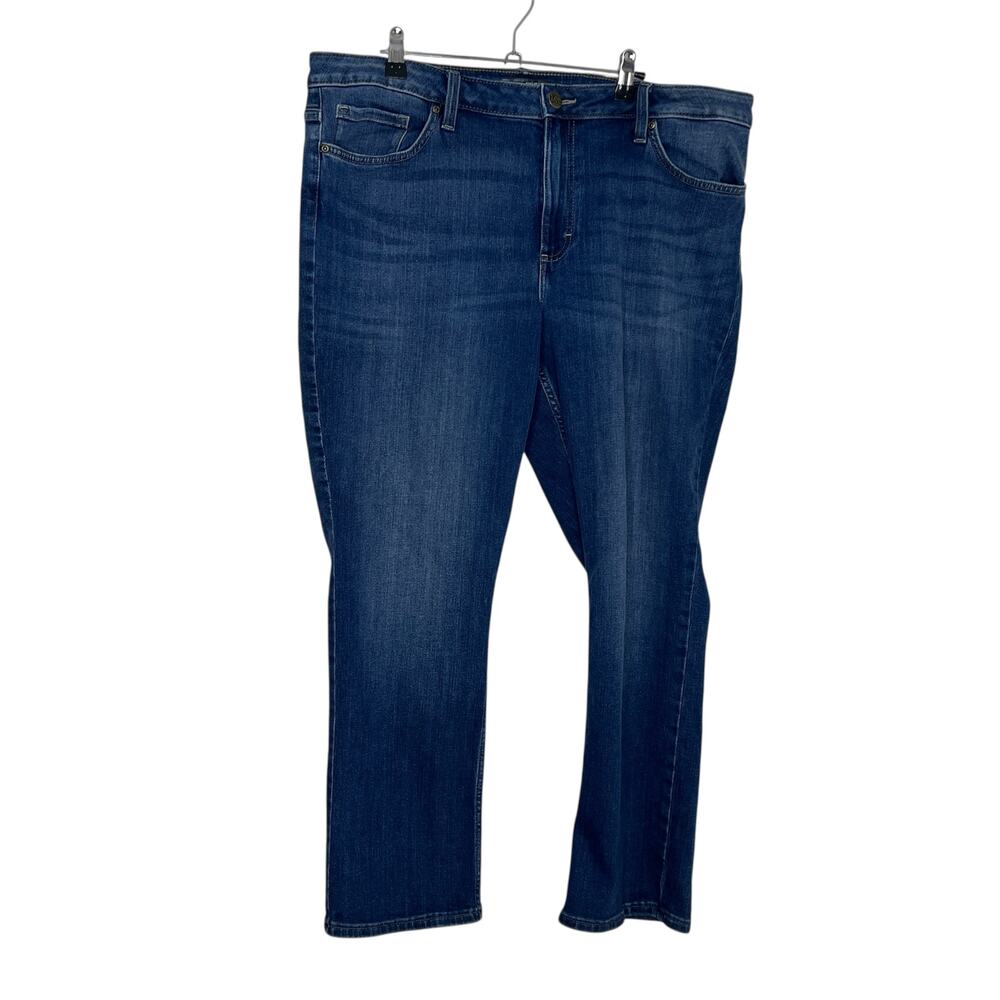 Lee Regular Fit Straight Leg Mid Rise Blue Jean Size 18 Short